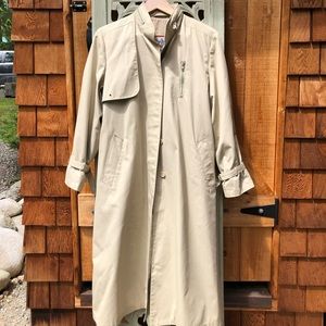 London Sport Vintage Trench Coat